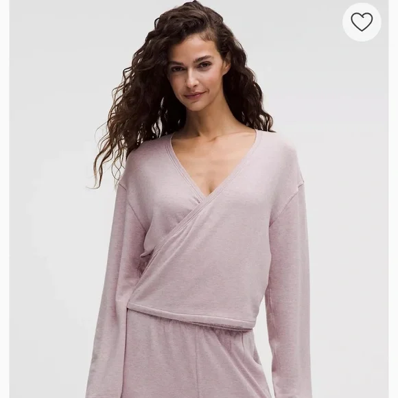 Lululemon BeCalm Wrap-Front Long-Sleeve Shirt/Heathered Porcelain Pink/ XS/ NWT - Picture 1 of 7